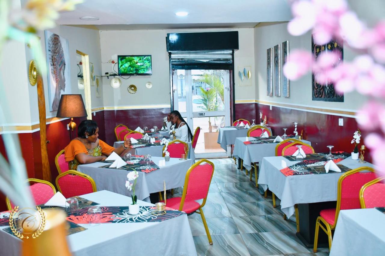 Hotel Restaurant Constellation Tchang Eksteriør bilde